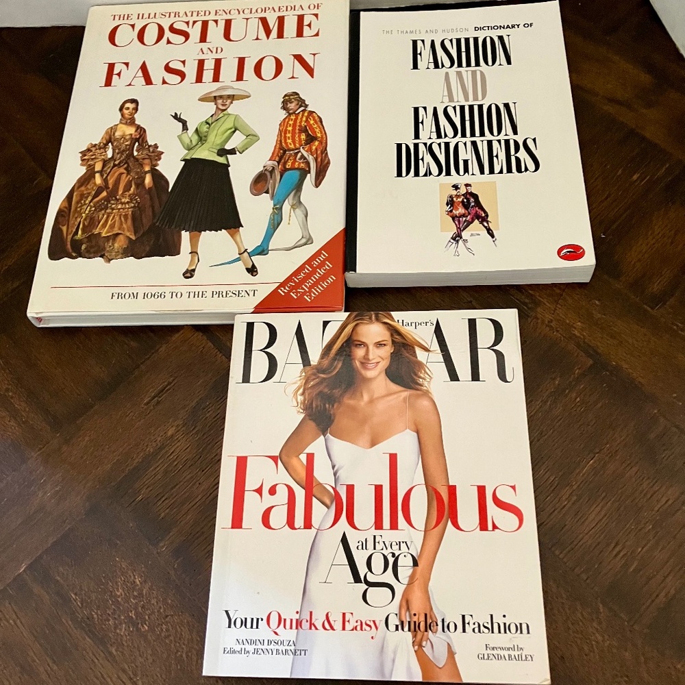 Fashion BOOKS